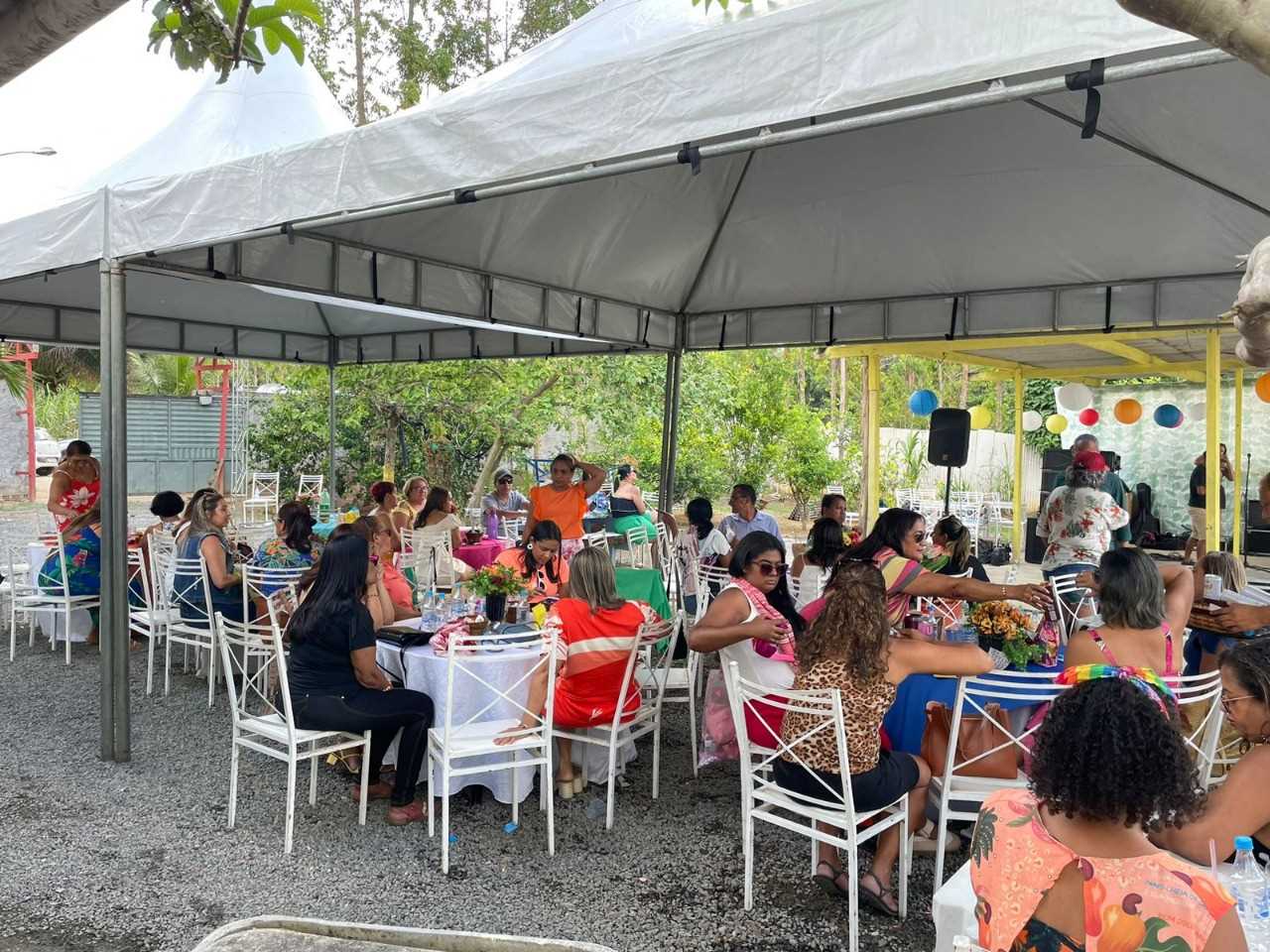 Camacã: Festa em homenagem aos professores, um dia inteiro de recreação